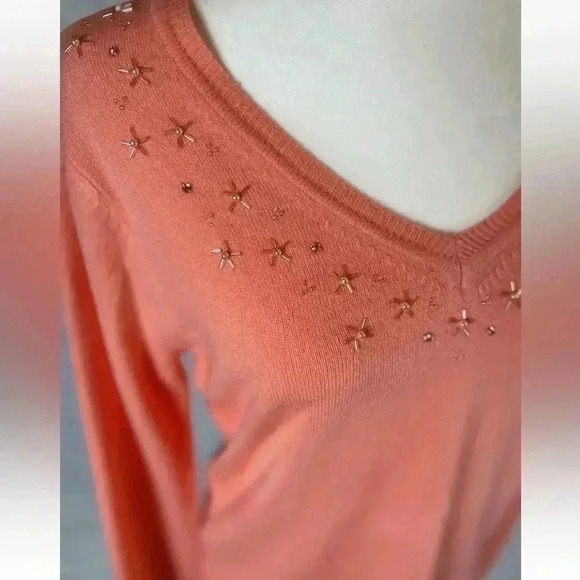Basic Editions Women's V Neck Beaded Orange Melon Fine Knit Sweater Size M - Picture 3 of 13